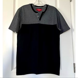NWOT GUESS Mens Short Sleeve Black Knit T-Shirt Small S
